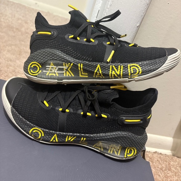 Under Armor Curry 6